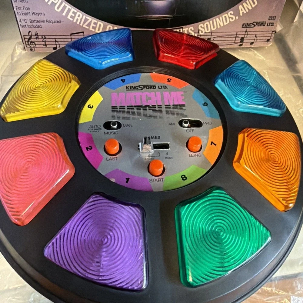 1979 Kingsford Match Me Computerized Game of Lights Sounds & Music w/ Box WORKS